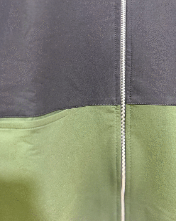 DualTone Comfort Zip Set – Black & Olive - Image 3